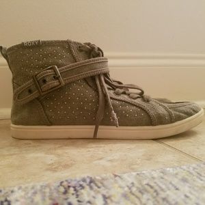 Zip up Roxy high top shoes